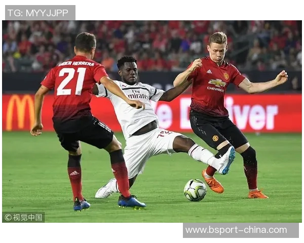 足总杯激战AC米兰与曼联战成平局帽子戏法瞬间点燃全场激情