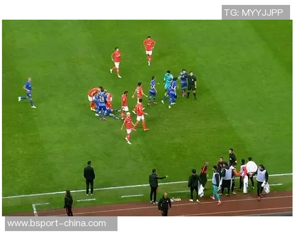 莱比锡友谊赛小胜国米争议判罚引发全场热议